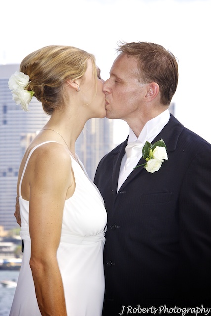 First kiss bride & groom - wedding photography
